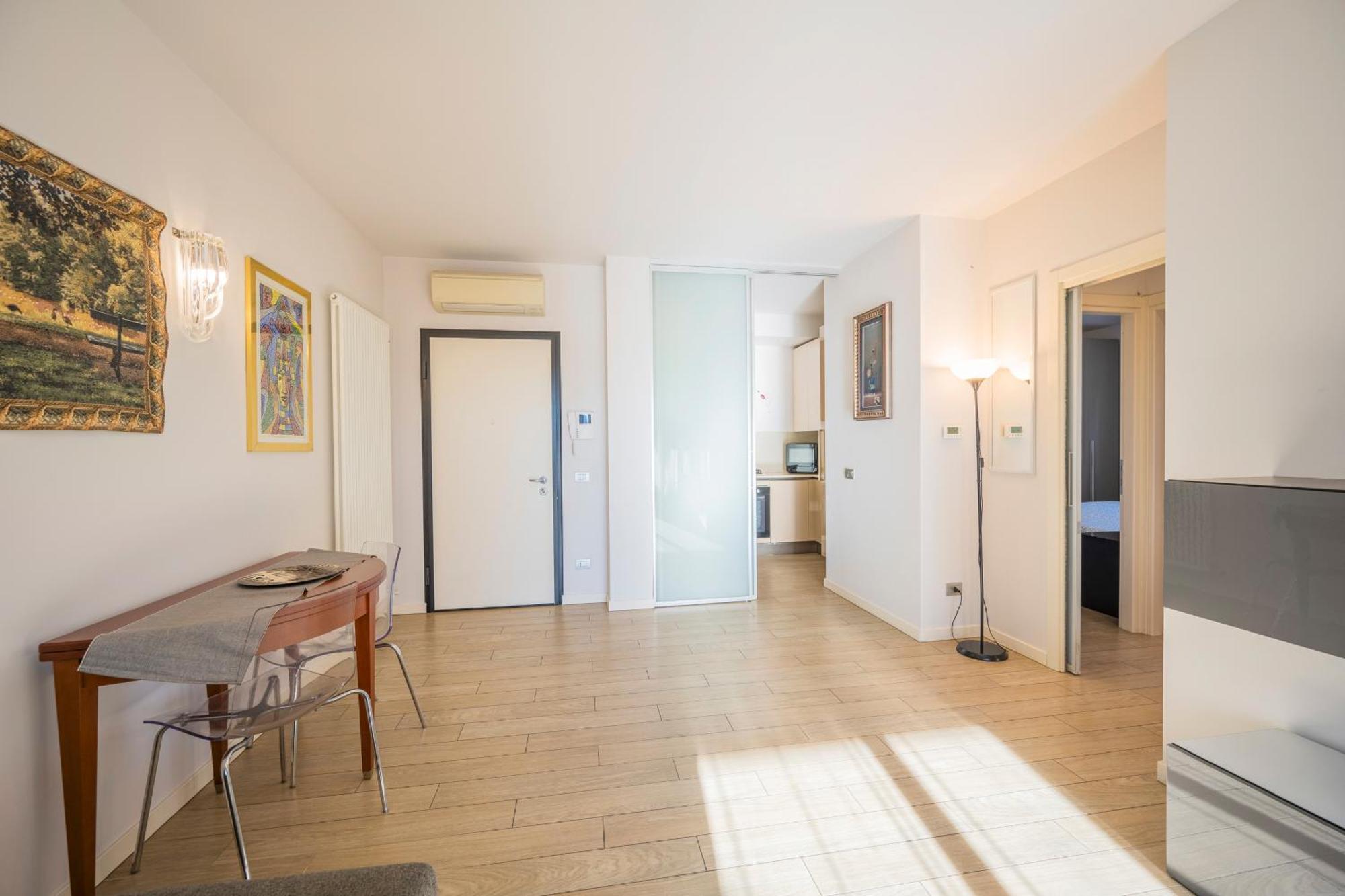 Balbi8 Apartment ปาร์มา ภายนอก รูปภาพ
