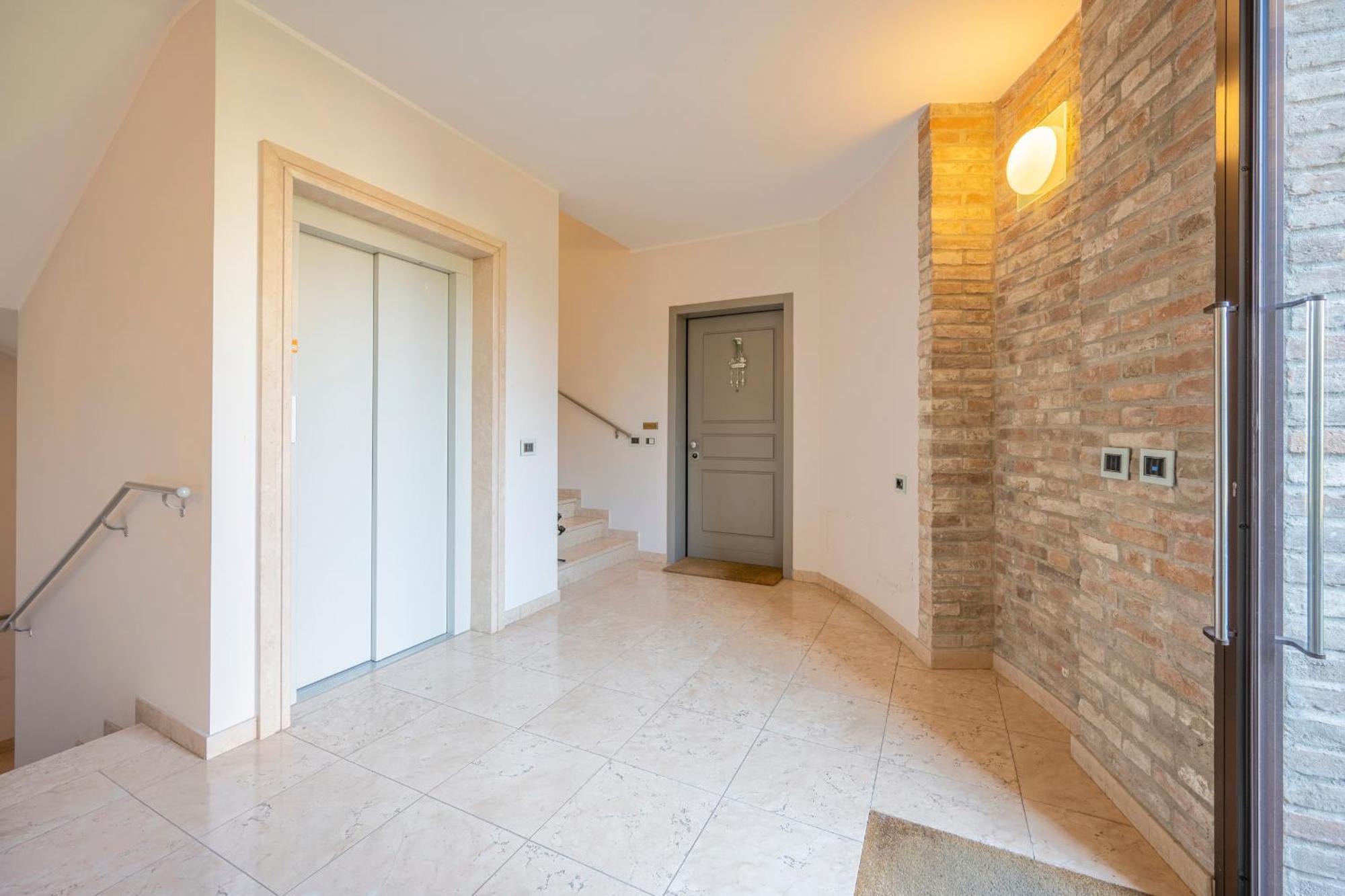 Balbi8 Apartment ปาร์มา ภายนอก รูปภาพ