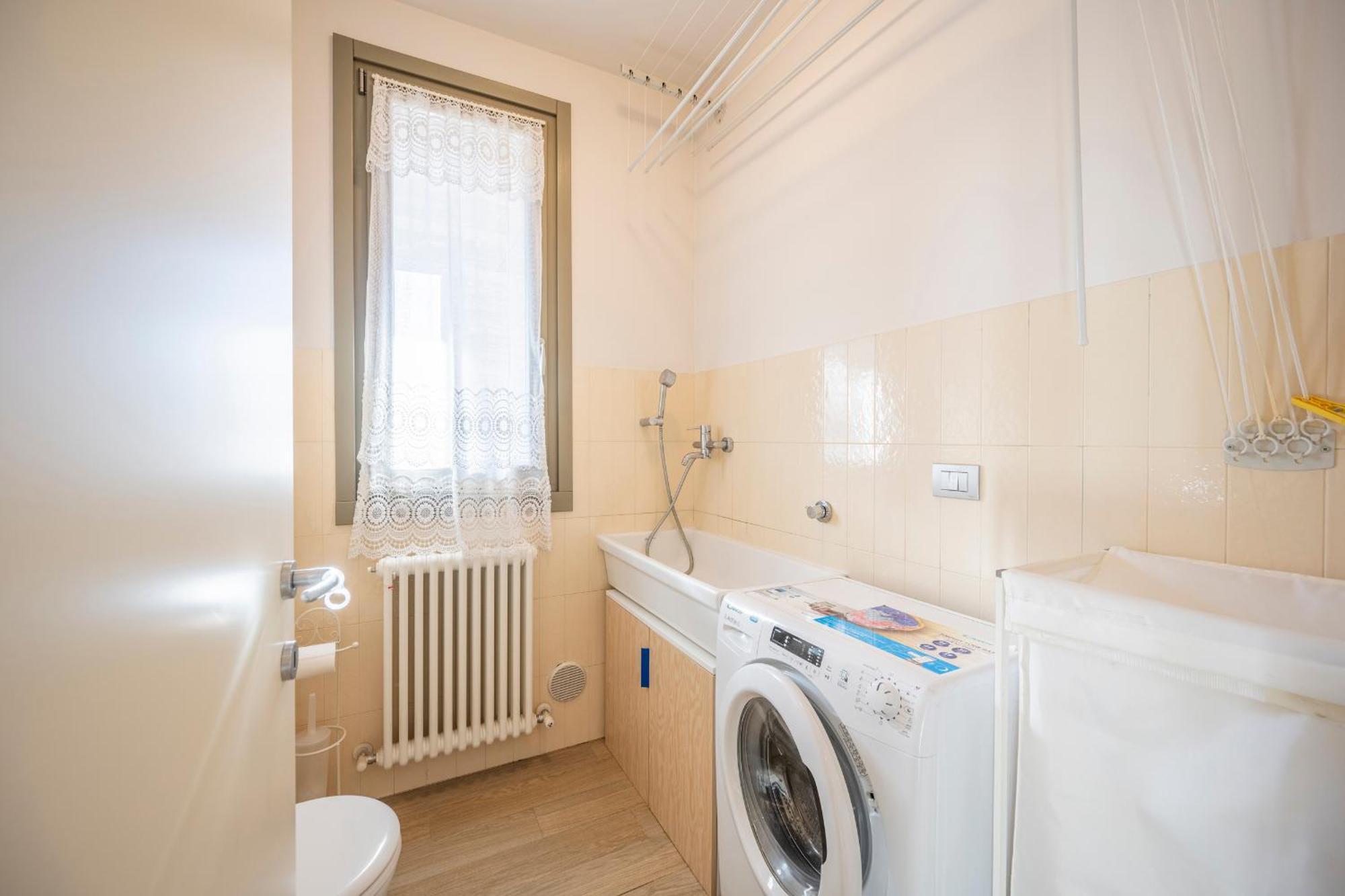 Balbi8 Apartment ปาร์มา ภายนอก รูปภาพ