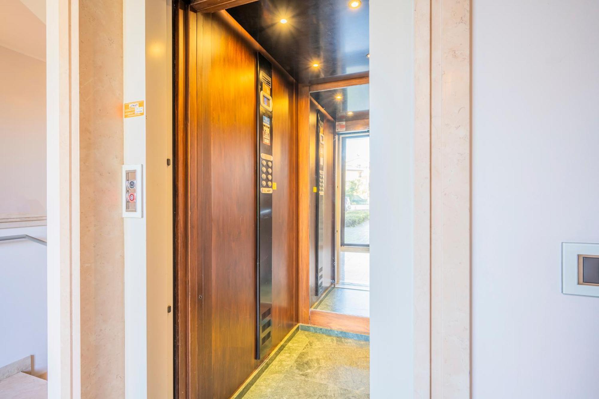 Balbi8 Apartment ปาร์มา ภายนอก รูปภาพ